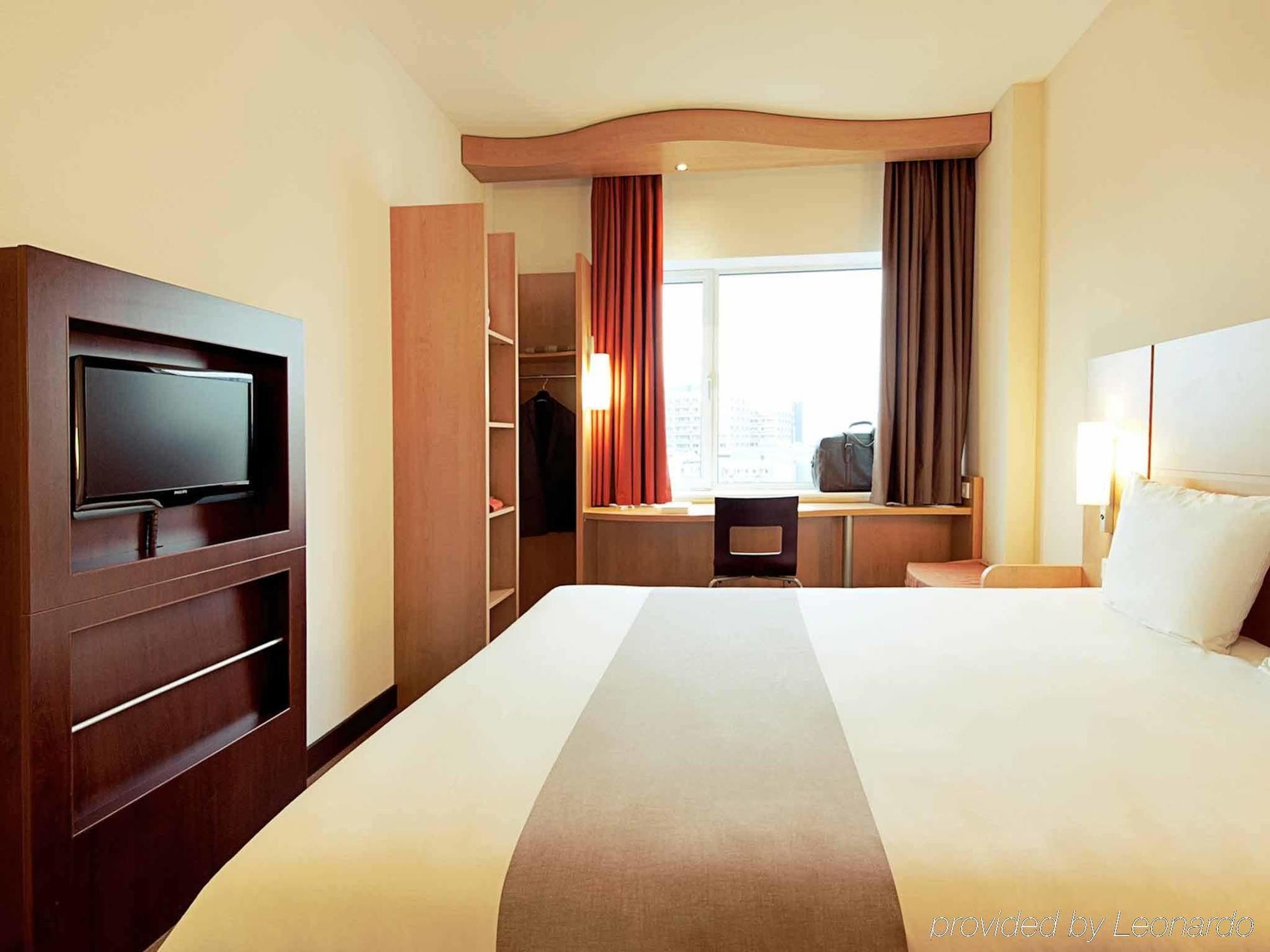 Ibis Maine Montparnasse Hotel Paris Ngoại thất bức ảnh