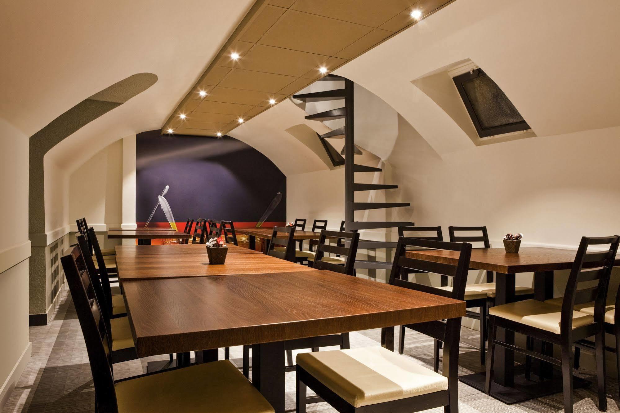 Ibis Maine Montparnasse Hotel Paris Ngoại thất bức ảnh